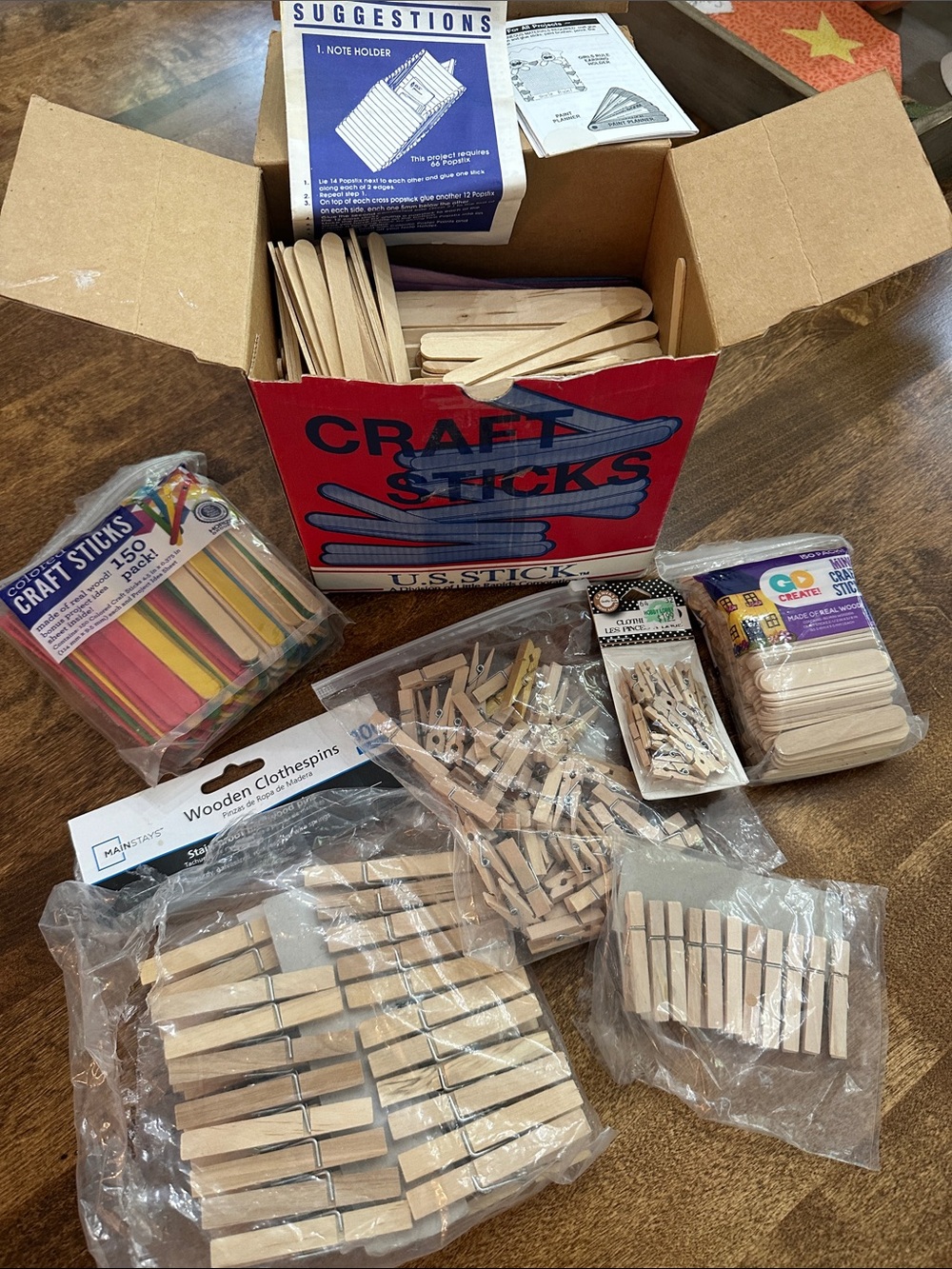Natural Wood Craft Sticks & Mini Clothespins Set — Multipack (Natural Wood)
